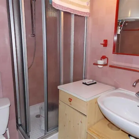 Apartment Saint-aventin-superbagneres, 2 Pieces, 6 Personnes - Fr-1-313-129 *